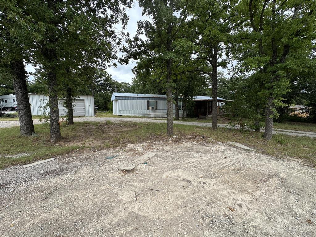 176 Live Oak Road Springtown, TX 76082 - Photo 5 of 29