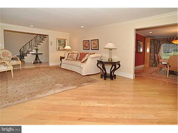 1338 Rydal Road Rydal, PA 19046 - Photo 5 of 25