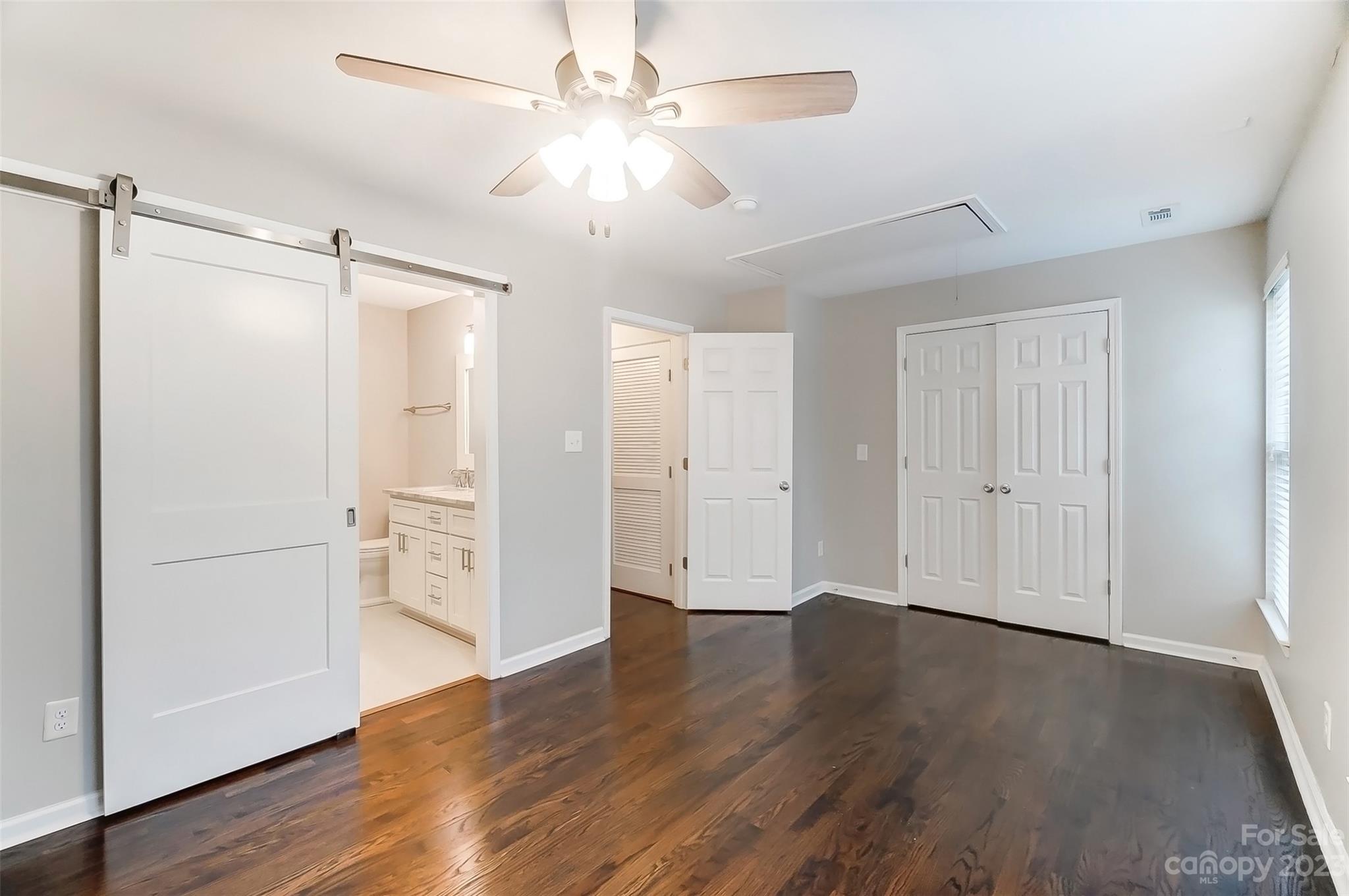 231 Lincoln Street Charlotte, NC 28203 - Photo 42 of 48 a view of empty room with wooden floor