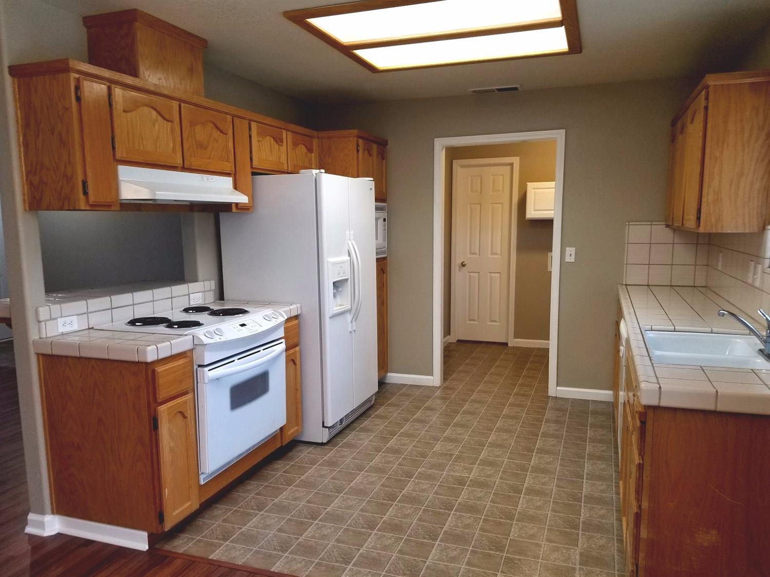 29552 Revis Road Coarsegold, CA 93614 - Photo 7 of 24 Gallery Image 7
