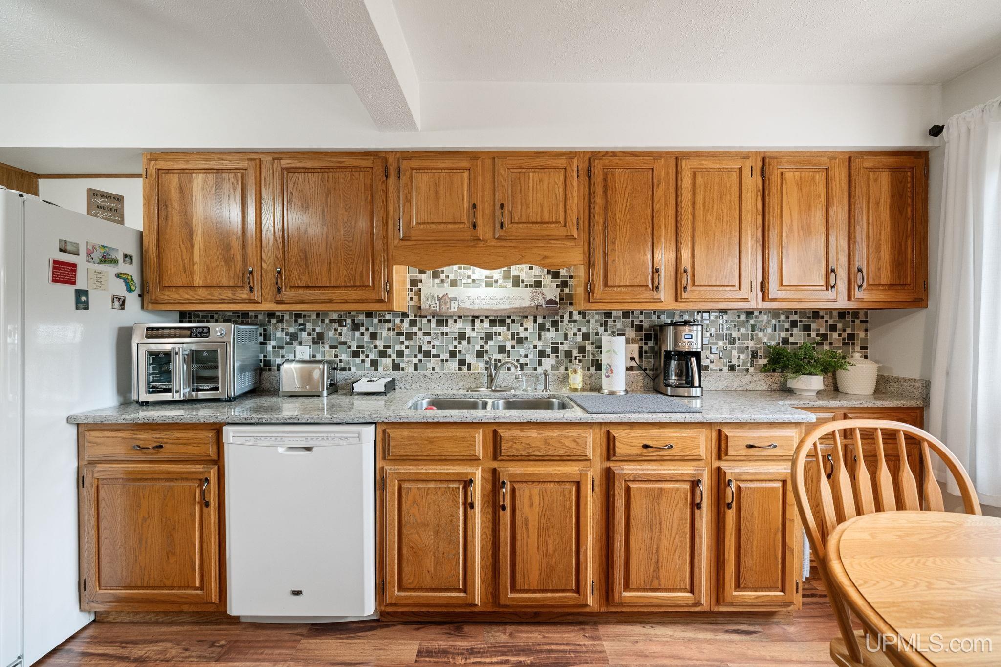 2020 West Ridge Street Marquette, MI 49855 - Photo 13 of 39 Gallery Image 13
