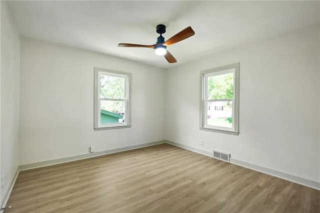 $285,000 | 5627 Spring Avenue, Kansas City, KS 66104