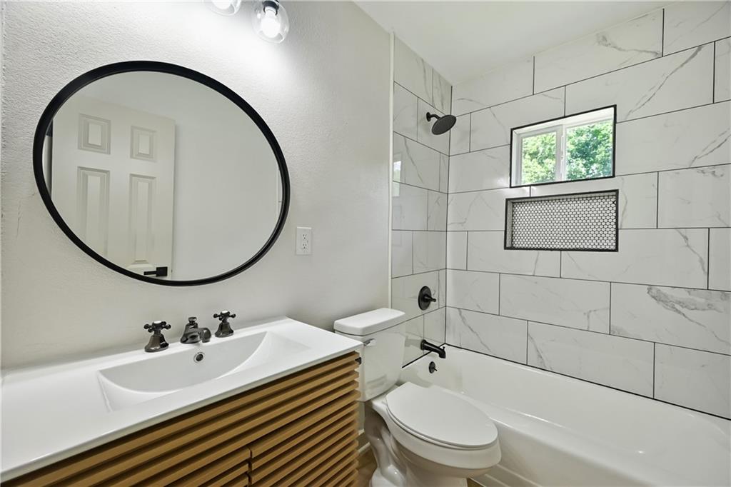 5627 Spring Avenue Kansas City, KS 66104 - Photo 13 of 31