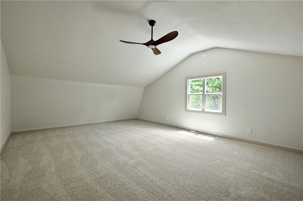 5627 Spring Avenue Kansas City, KS 66104 - Photo 15 of 31