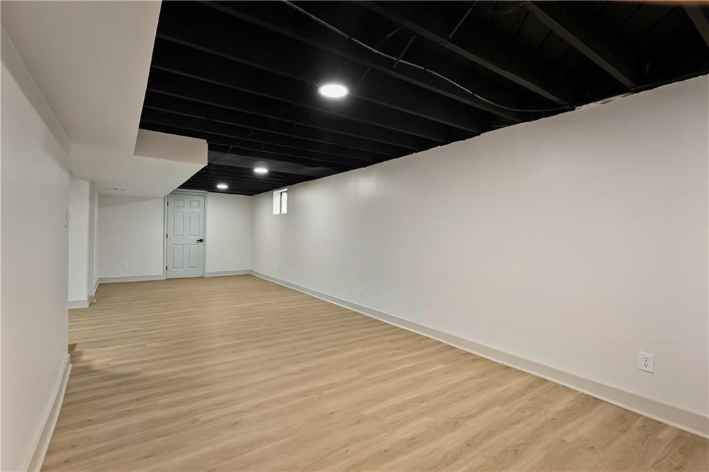 5627 Spring Avenue Kansas City, KS 66104 - Photo 17 of 31