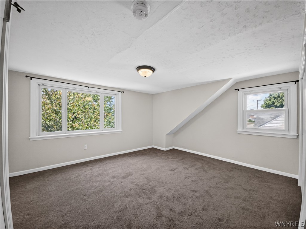 831 Beach Road Cheektowaga, NY 14225 - Photo 39 of 46