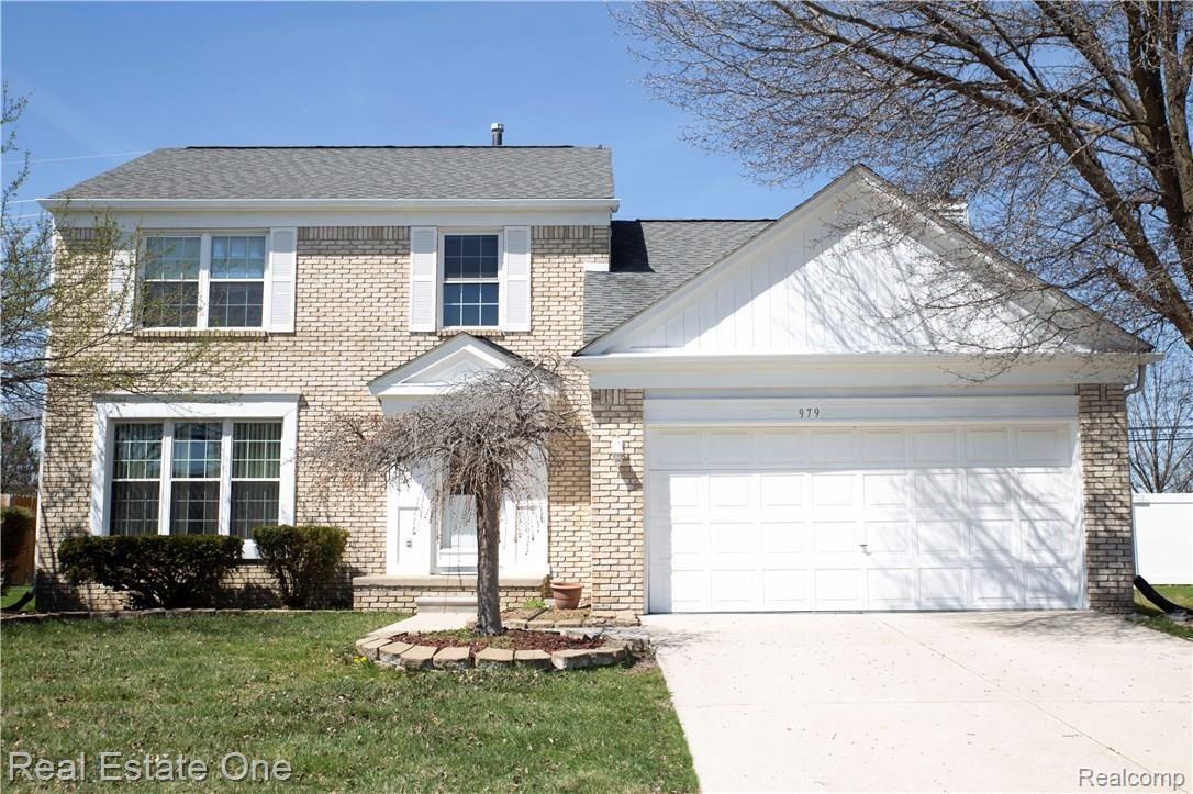 979 Knightsbridge Road Canton, MI 48187 - Photo 1 of 30 979KB(2).jpg