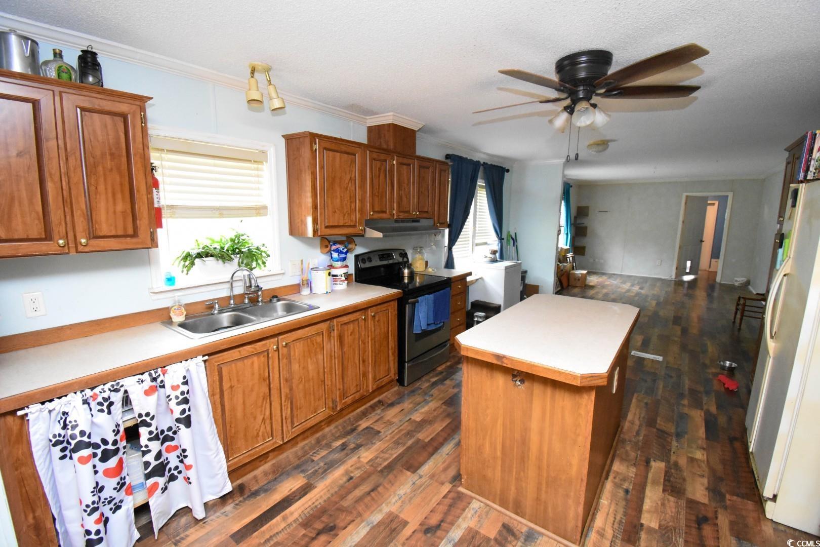 2018 Venus Court Loris, SC 29569 - Photo 4 of 17