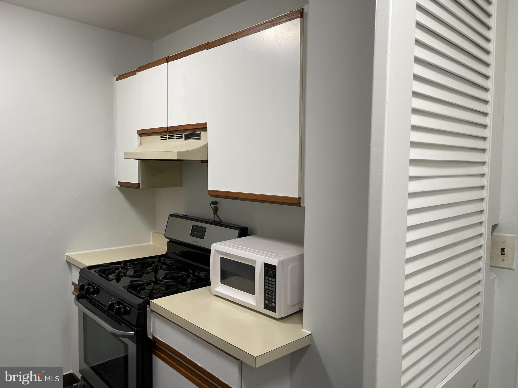 2030 F Street Northwest, Unit 108 Washington, DC 20006 - Photo 18 of 35