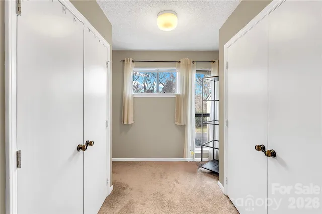 $260,000 | 8073 Charter Oak Lane, Charlotte, NC 28226