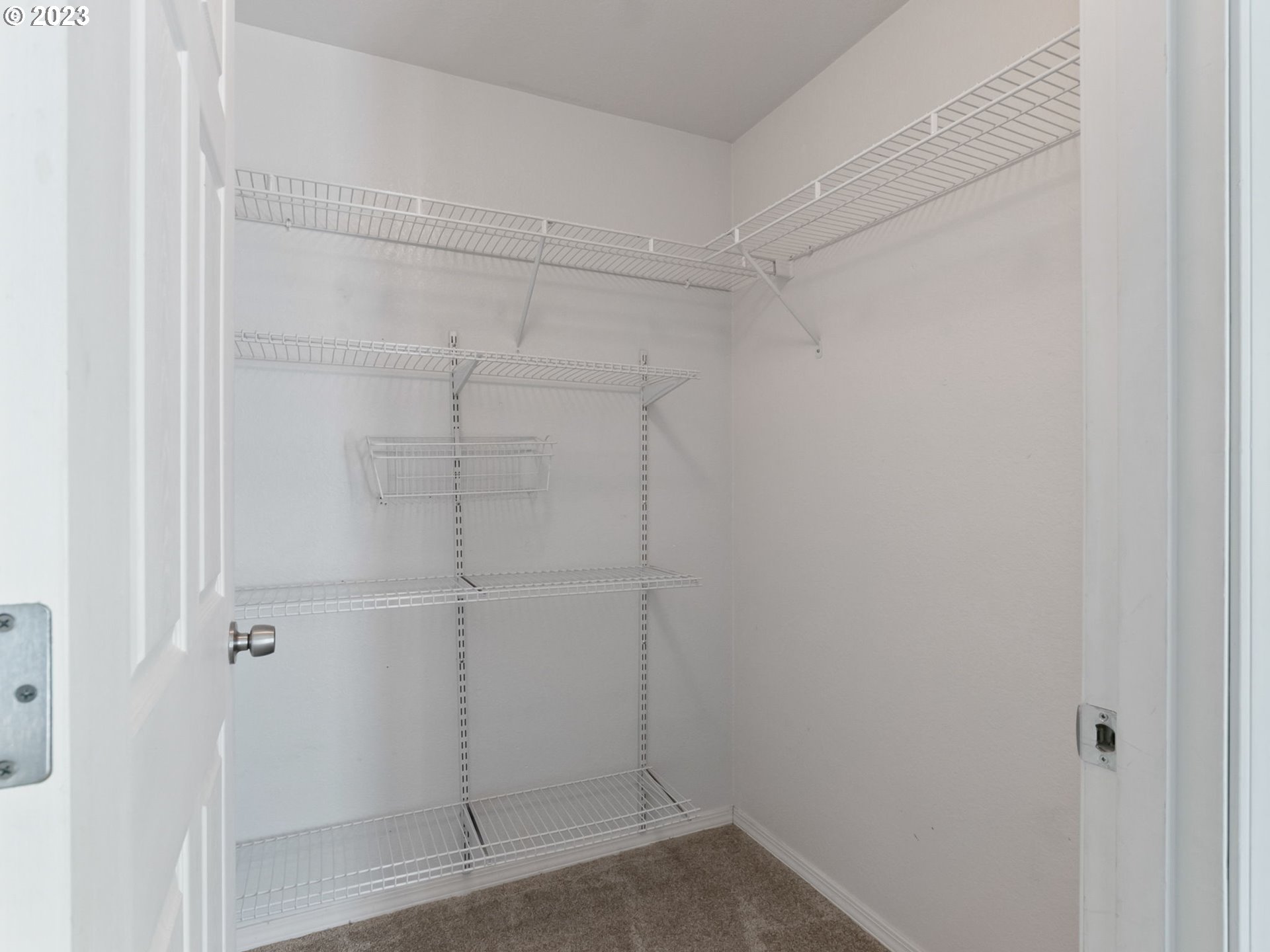 17548 Northwest Springville Road, Unit F5 Portland, OR 97229 - Photo 18 of 27 Gallery Image 18