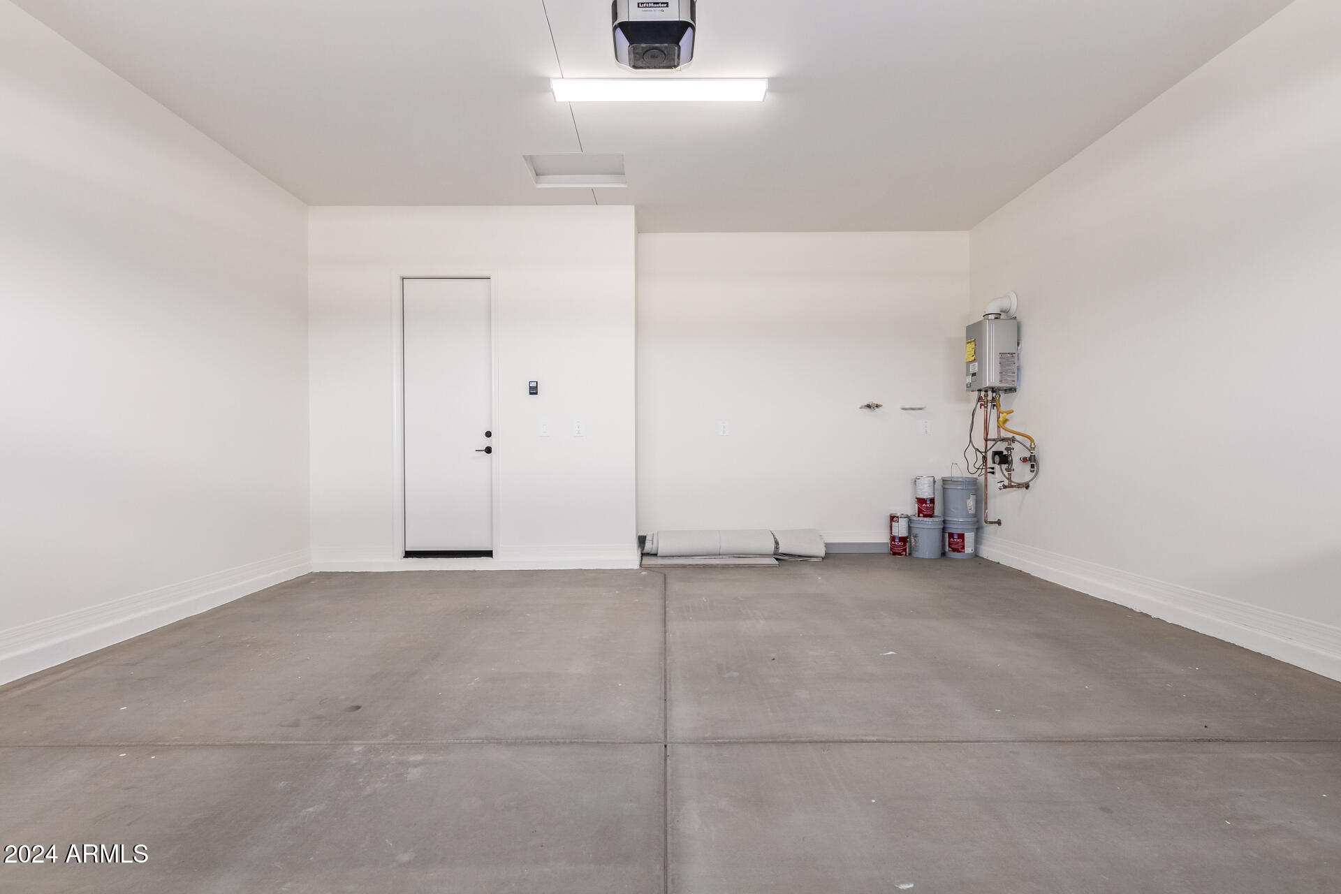 22681 East Bonanza Way Queen Creek, AZ 85142 - Photo 24 of 44 24 large two car garage