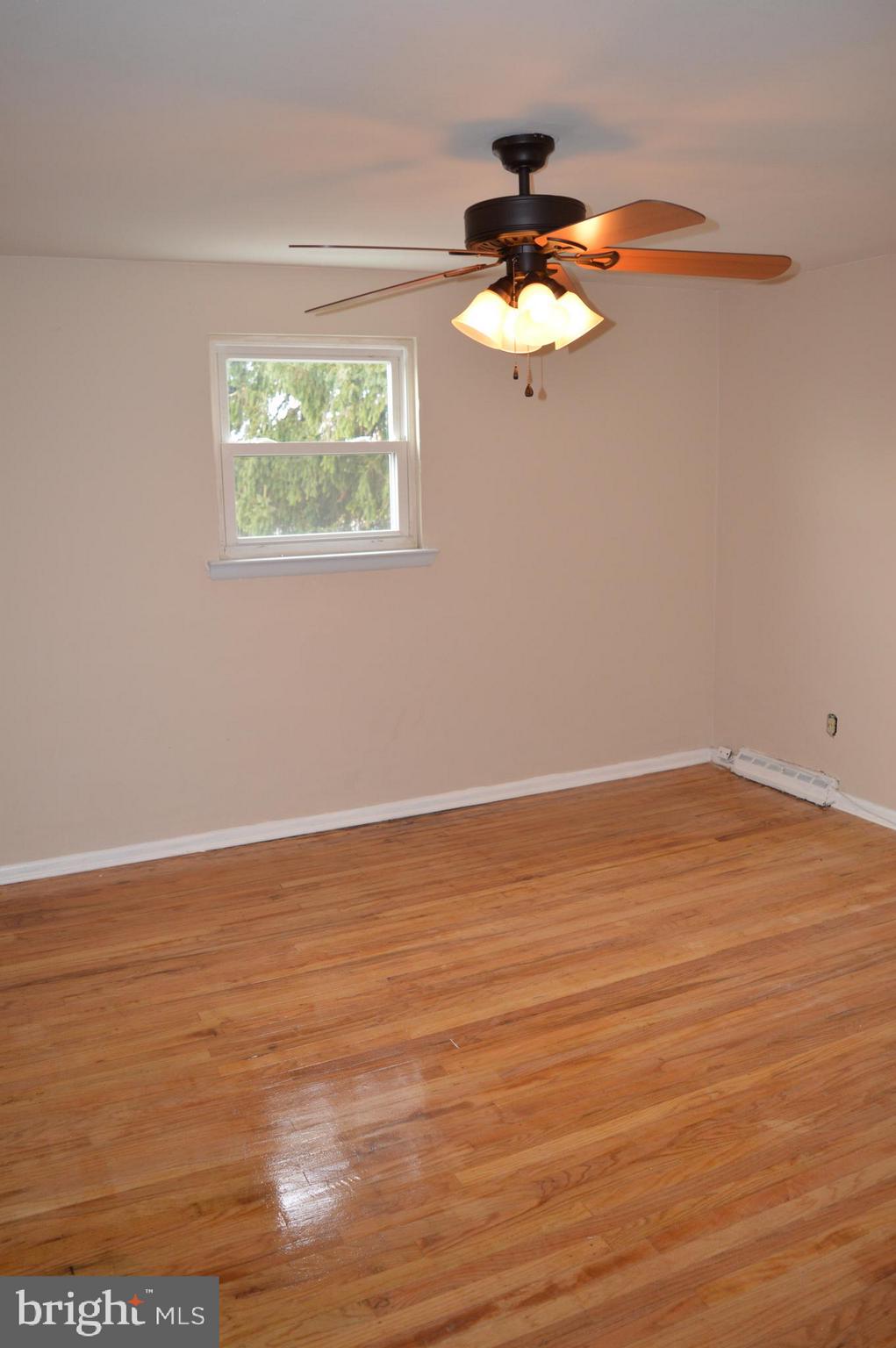 3400 Primrose Road Philadelphia, PA 19114 - Photo 14 of 30 Main Bedroom
