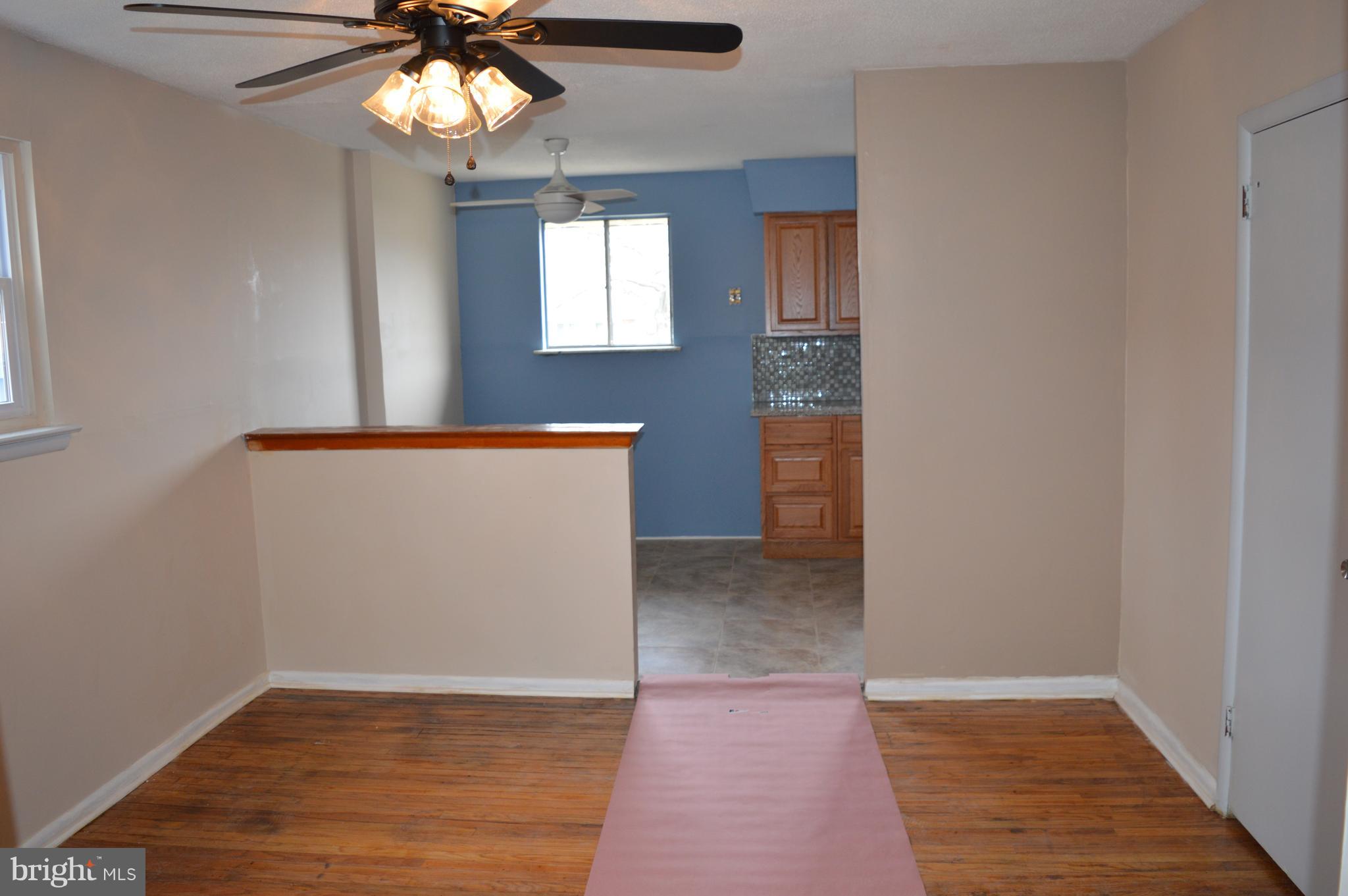 3400 Primrose Road Philadelphia, PA 19114 - Photo 4 of 30 Dining Room