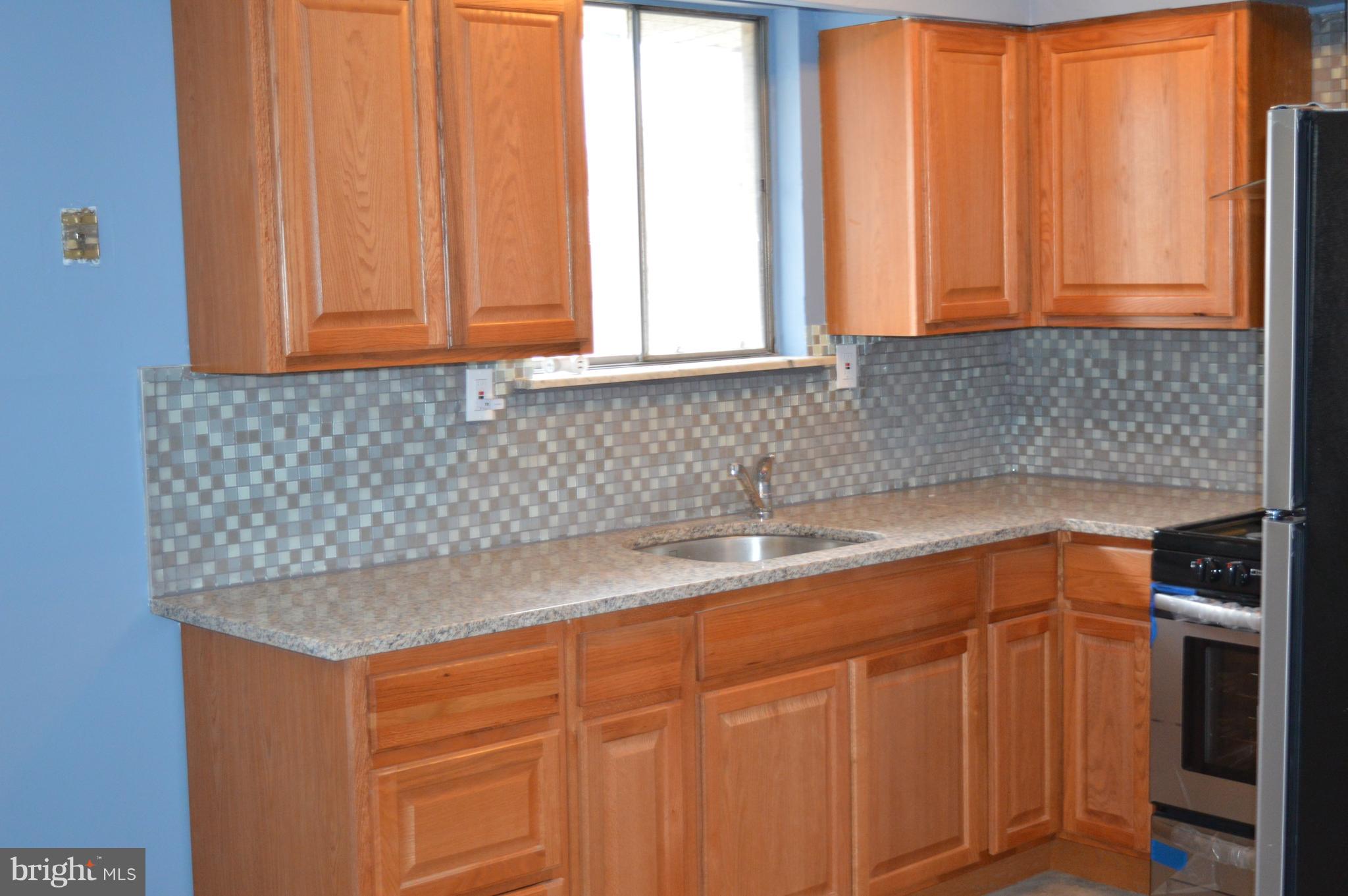 3400 Primrose Road Philadelphia, PA 19114 - Photo 7 of 30 Kitchen