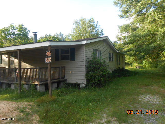 5305 Wildwood Road Moss Point, MS 39562 - Photo 9 of 11 DSCN4960