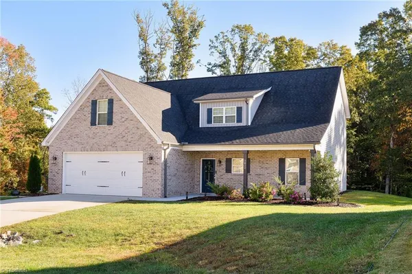 $3,000 | 2622 Heritage Birch Court, Pfafftown, NC 27040