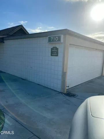 a plant is in front of a house