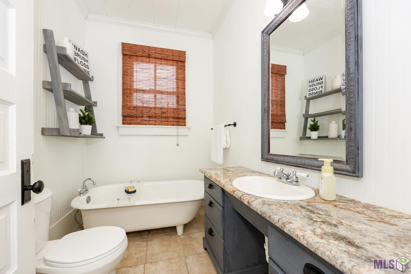 137 4th Street Port Allen, LA 70767 - Photo 9 of 26