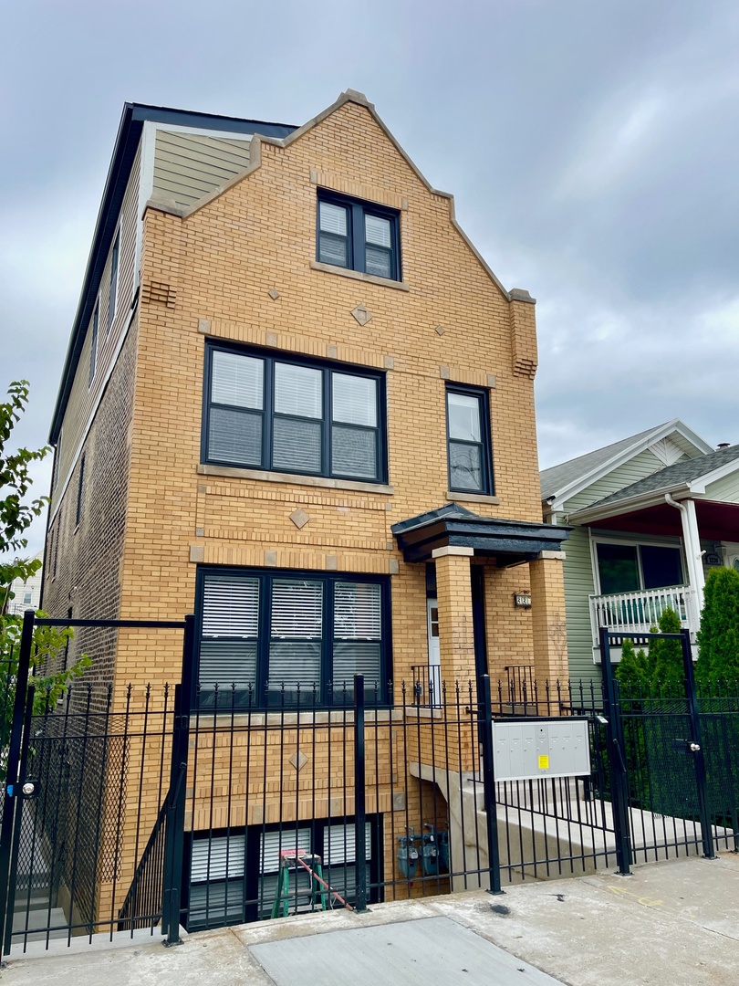 2238 West 24th Street, Unit 2F Chicago, IL 60608 - Photo 1 of 25 front view of a house