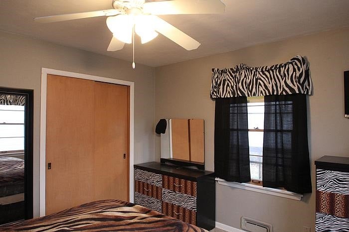3403 Center Point Road Northeast Cedar Rapids, IA 52402 - Photo 10 of 15 Gallery Image 10