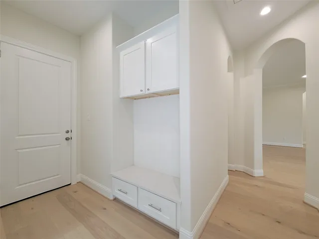 $450,000 | 10308 Lakewood Drive, Conroe, TX 77385