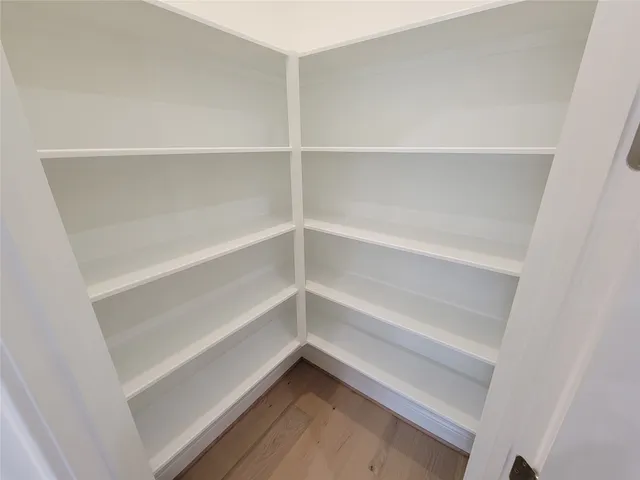 $450,000 | 10308 Lakewood Drive, Conroe, TX 77385