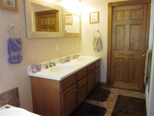 4 Birches Road Hubbardston, MA 01452 - Photo 20 of 30 Gallery Image 20