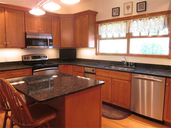 4 Birches Road Hubbardston, MA 01452 - Photo 7 of 30 Gallery Image 7