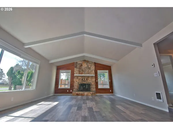 $429,500 | 6296 Thurston Road, Springfield, OR 97478