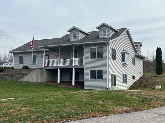 $2,800 | N3530 County Rd G, Fort Atkinson, WI 53538