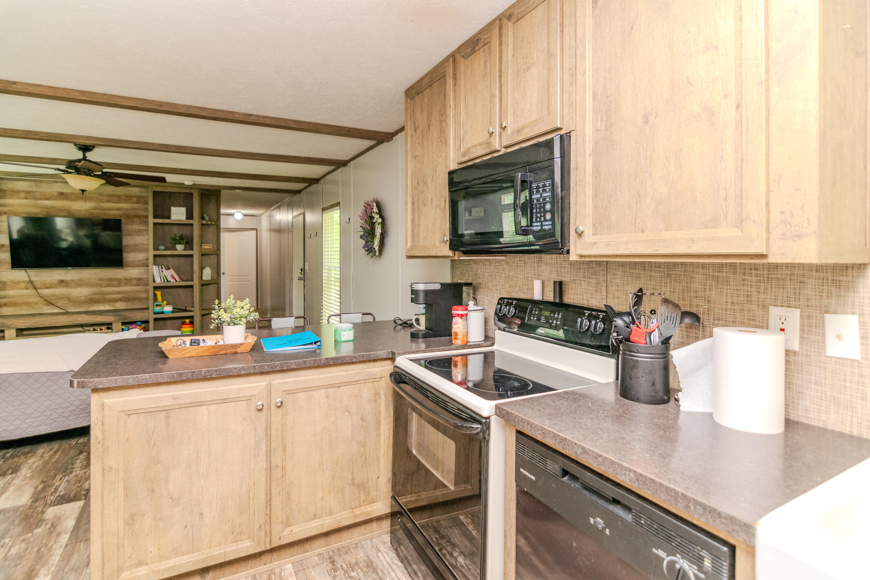 4814 North Fork Road Stanton, KY 40380 - Photo 12 of 44 4814NFork-0105