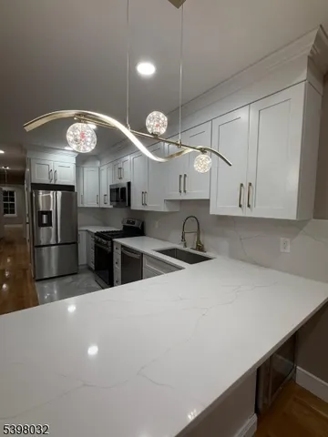 $3,350 | 13 Brook Street, Belleville, NJ 07109