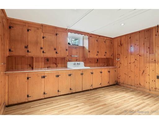 307 Howe Street Methuen, MA 01844 - Photo 23 of 27 Gallery Image 23