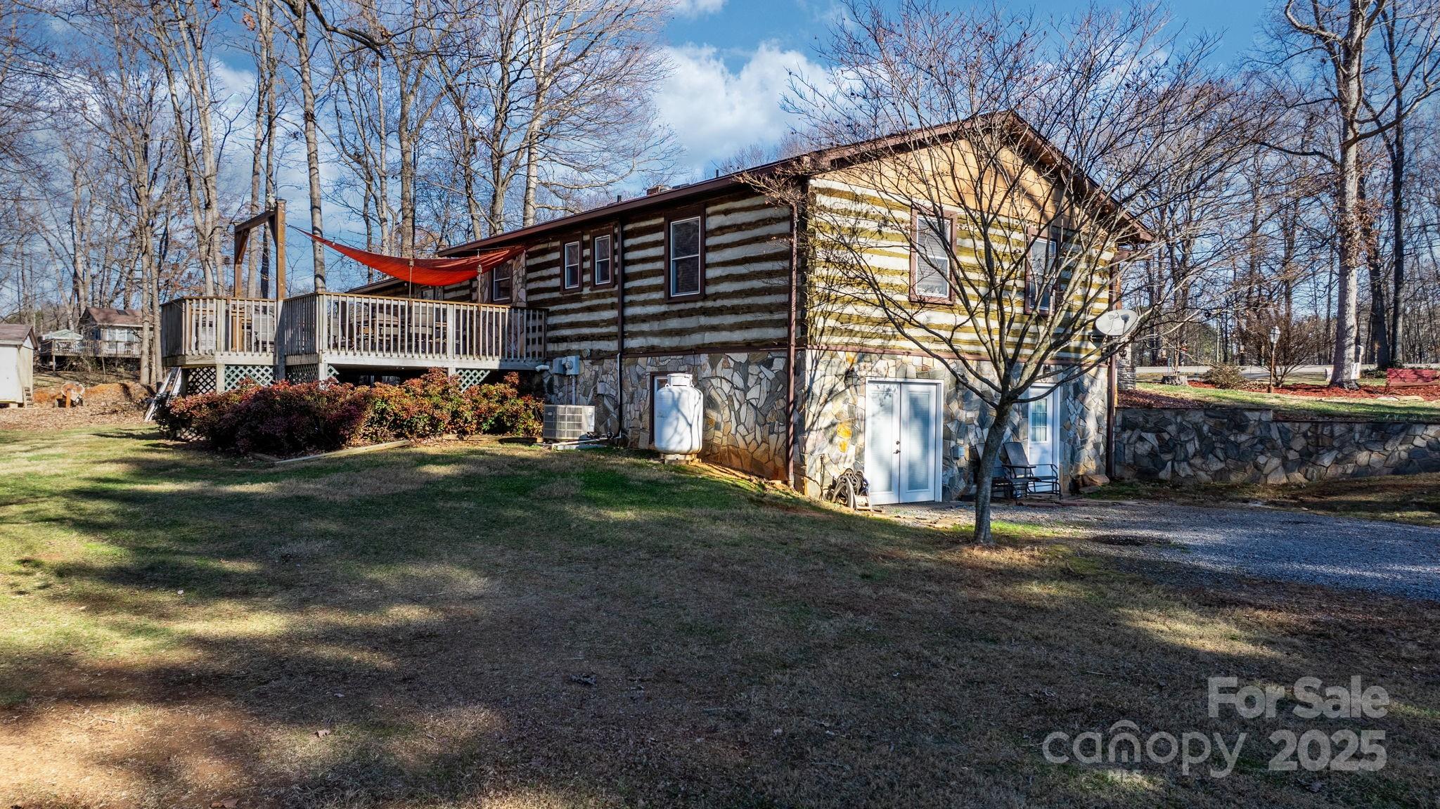 4296 Siloam Road Dobson, NC 27017 - Photo 6 of 36 Gallery Image 6