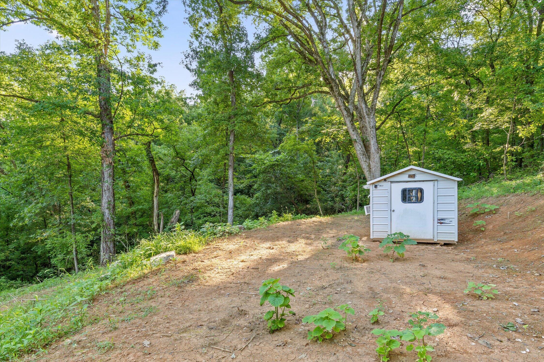 6833 Big Ridge Road Hixson, TN 37343 - Photo 13 of 22 31-6833 Big Ridge-10