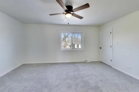 $249,000 | 142 West 156th Place, Harvey, IL 60426