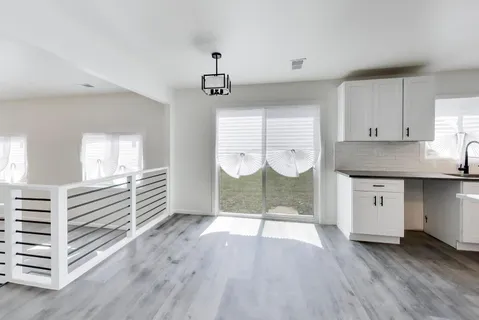 $249,000 | 142 West 156th Place, Harvey, IL 60426