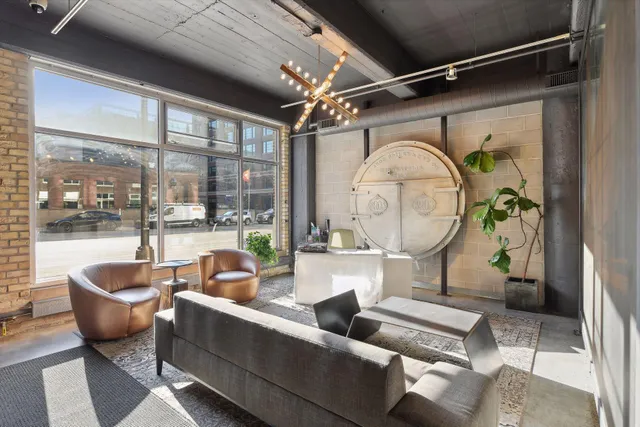 $370,000 | 700 North Washington Avenue, Unit 627, Minneapolis, MN 55401