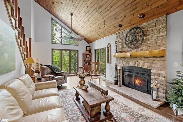 $374,000 | 101 Broken Bow Run, Pickens, SC 29671