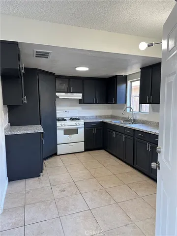 $475,000 | 16476 Olive Street, Hesperia, CA 92345