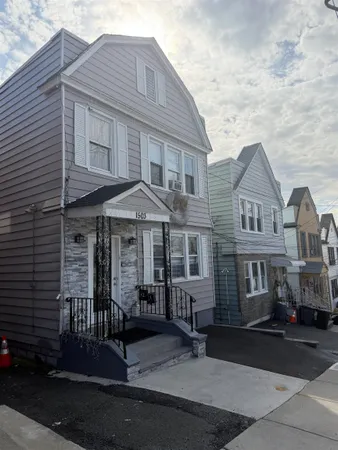 $2,700 | 1503 76th Street, Unit 2, North Bergen, NJ 07047