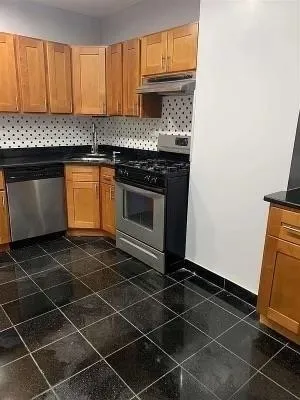 $2,700 | 1503 76th Street, Unit 2, North Bergen, NJ 07047