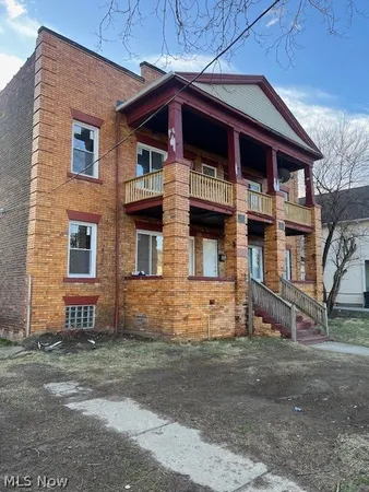 $279,000 | 513 East 117th Street, Cleveland, OH 44108