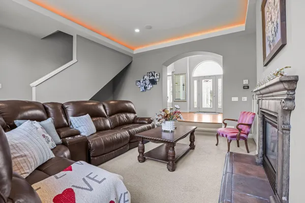 $1,199,000 | 3380 Pioneer Place, Stillwater, MN 55082