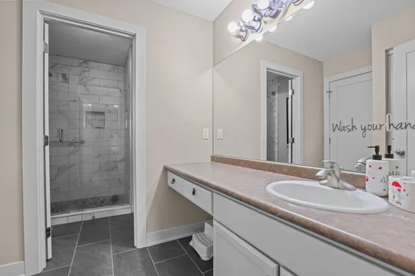 $1,199,000 | 3380 Pioneer Place, Stillwater, MN 55082