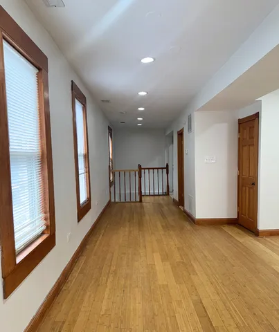 $3,400 | 1814 West Pershing Road, Chicago, IL 60609