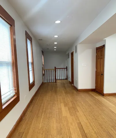 $3,400 | 1814 West Pershing Road, Chicago, IL 60609