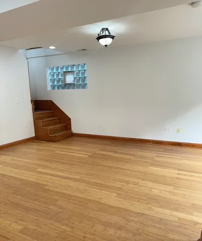 $3,400 | 1814 West Pershing Road, Chicago, IL 60609