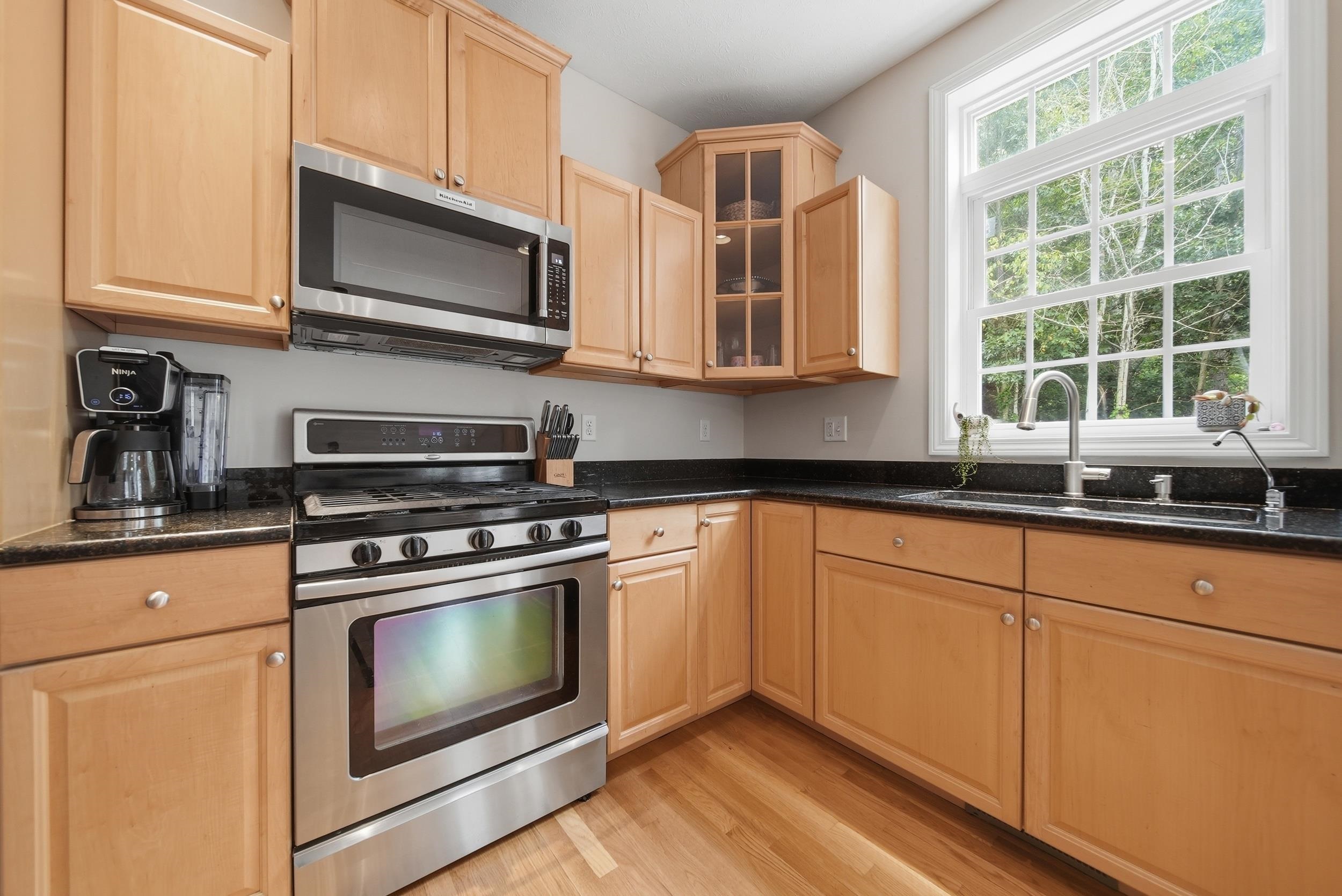 9 Grapevine Road Merrimack, NH 03054 - Photo 15 of 49 Gallery Image 15